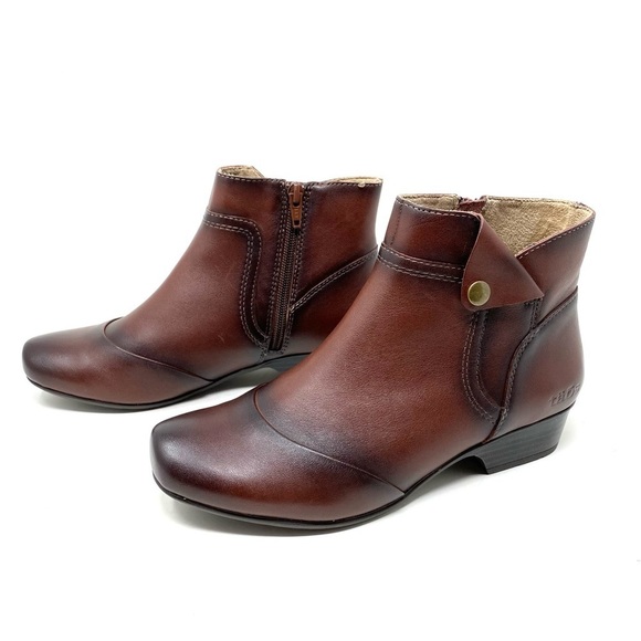 Taos Womens Oh Snap Dress Zip Bootie- Whiskey Smooth Leather - Picture 2 of 8